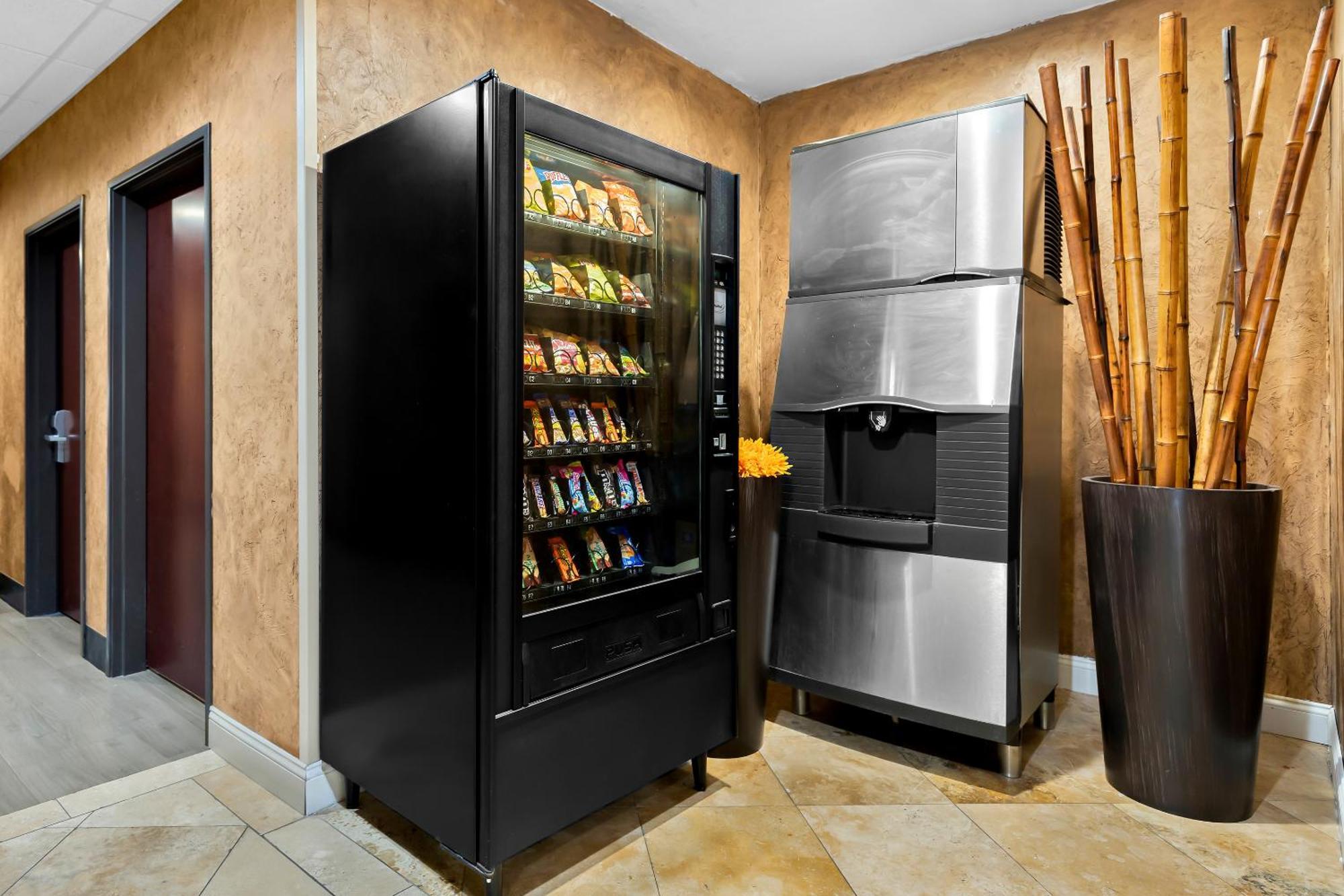 Quality Inn & Suites Mcalester Extérieur photo
