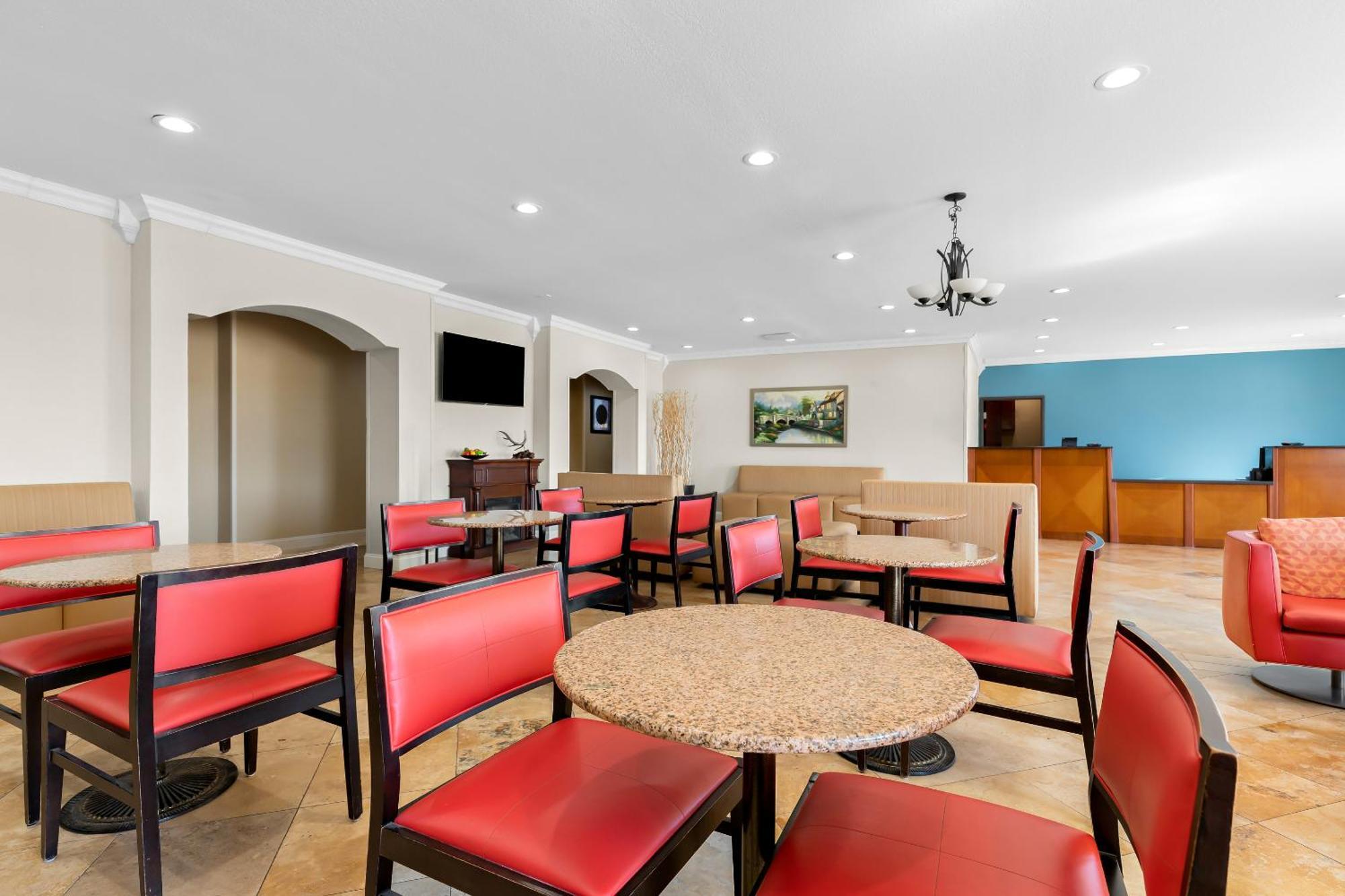 Quality Inn & Suites Mcalester Extérieur photo