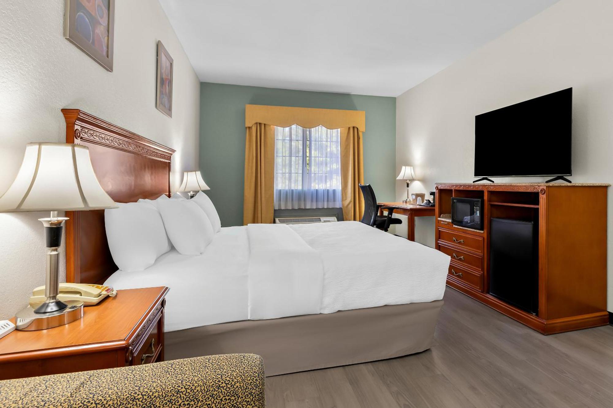 Quality Inn & Suites Mcalester Extérieur photo